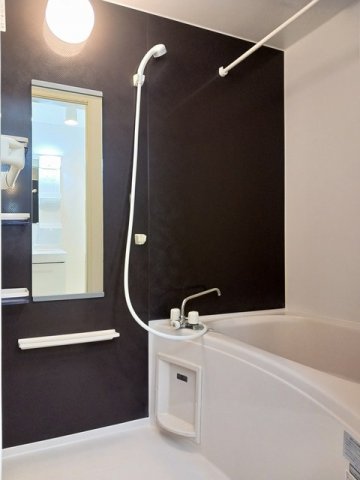 バス・シャワールーム　日々の疲れを癒すお風呂付です