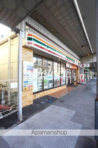コンビニ　セブンイレブン（コンビニ）まで72m