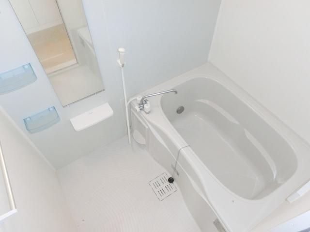 バス・シャワールーム　追い焚き対応のバス