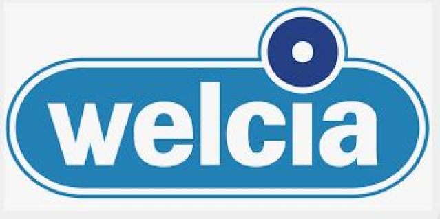 ドラックストア　ウエルシア寝屋川緑町店（ドラッグストア）まで400m