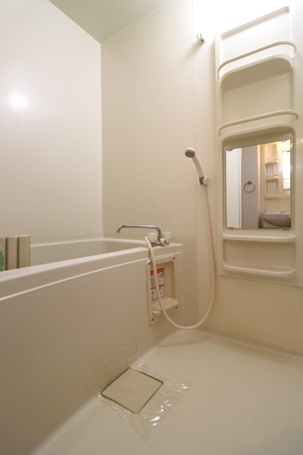 バス・シャワールーム　お風呂