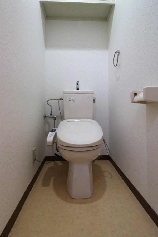 トイレ　トイレ