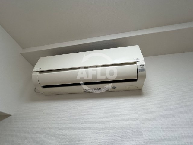 その他設備　セレニテ新大阪弐番館　エアコン