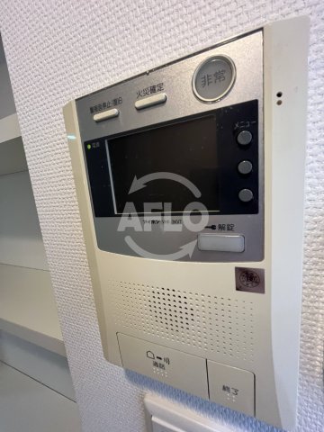 セキュリティ　セレニテ新大阪弐番館　モニター付きインターホン