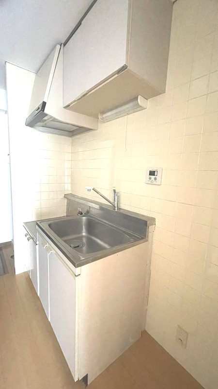 キッチン　写真は203
