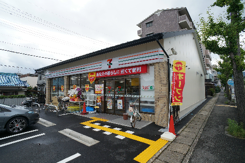 コンビニ　セブンイレブン 京都樫原水築町店（コンビニ）まで455m