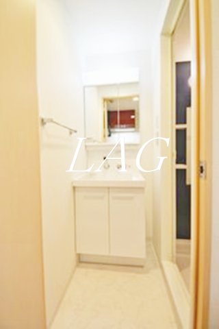 洗面設備　洗面台です。