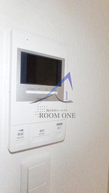 セキュリティ　モニター付きインターホンです。