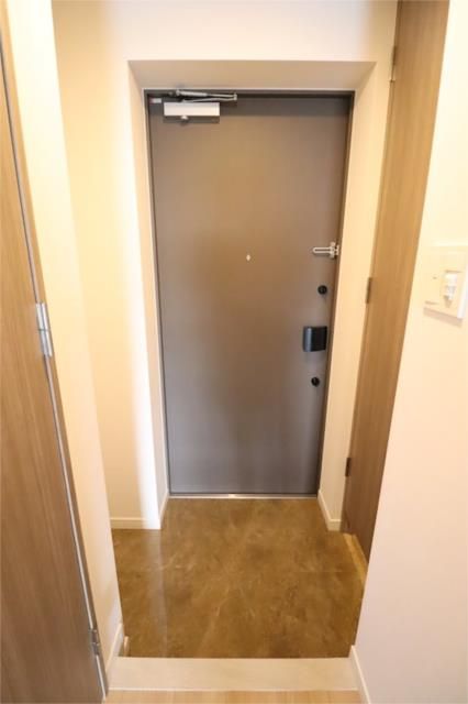 玄関　他号室参考画像