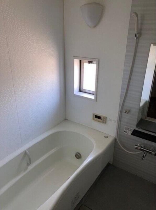 バス・シャワールーム　図面と現状に相違がある場合には現状を優先