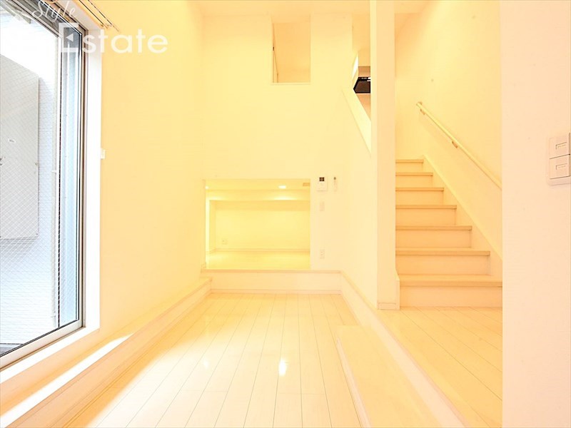 居室・リビング　内装