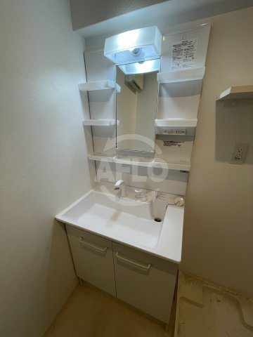 洗面設備　ベリーウェル福島　独立洗面台