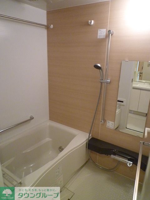 バス・シャワールーム　40Aタイプ2010年3月撮影 同タイプ1201号室の写真…