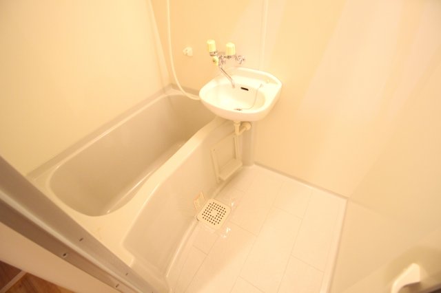 バス・シャワールーム　ユニットバス