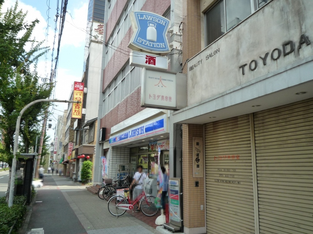 コンビニ　ローソン ＬＰ＿昭和町（コンビニ）まで162m