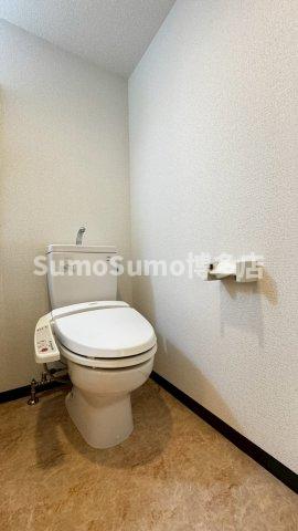 トイレ　シンプルで使いやすいトイレです