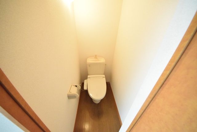 トイレ　同物件別部屋参考
