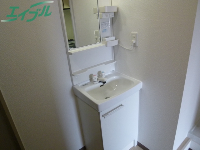 洗面設備　同型別部屋写真