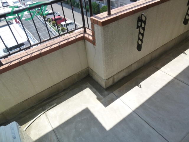 バルコニー　同型別部屋写真