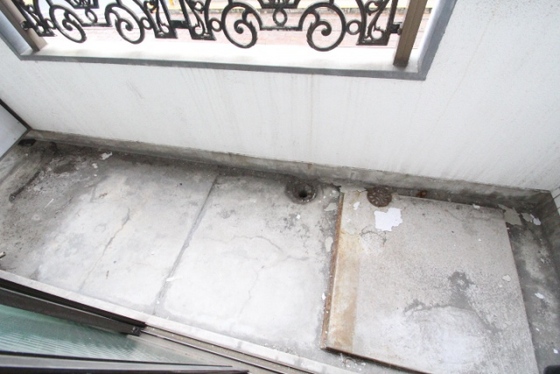 バルコニー　※別号室の写真です。