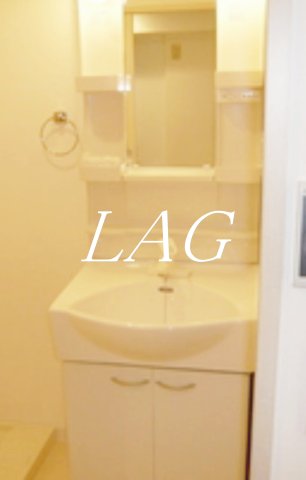 洗面設備　洗面台です。