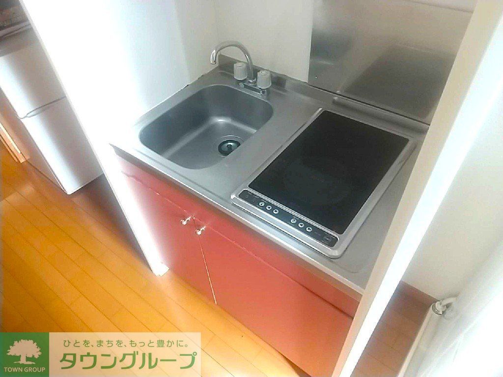 キッチン　※設備・仕様は現況と異なる場合があります。