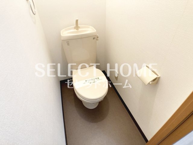 トイレ　トイレもきれいです