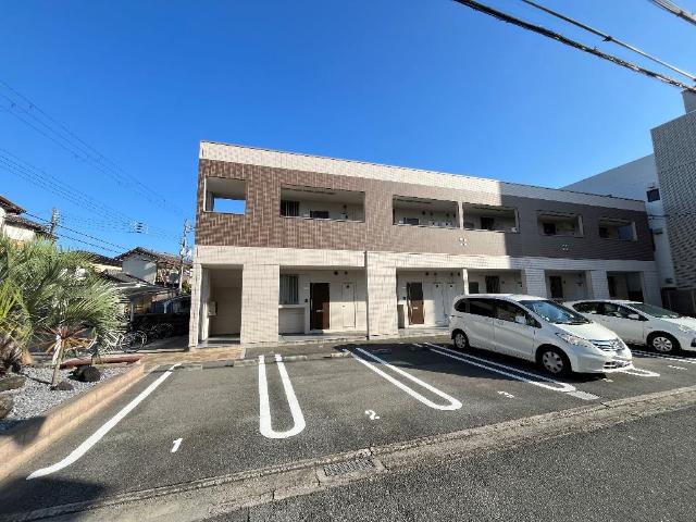 建物外観　外観写真（昼）