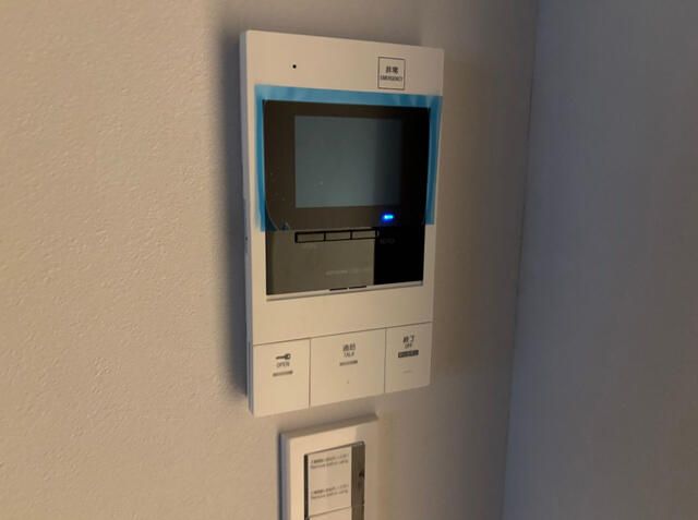 セキュリティ　TVモニター付きインターホン
