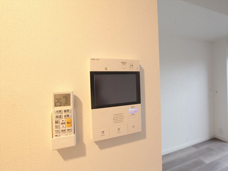セキュリティ　TVモニター付インターホン完備
