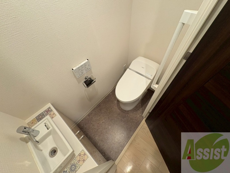 トイレ　トイレです。ウォシュレット付を探している方、おすすめです！