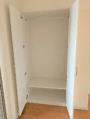 収納　写真は同タイプ住居です