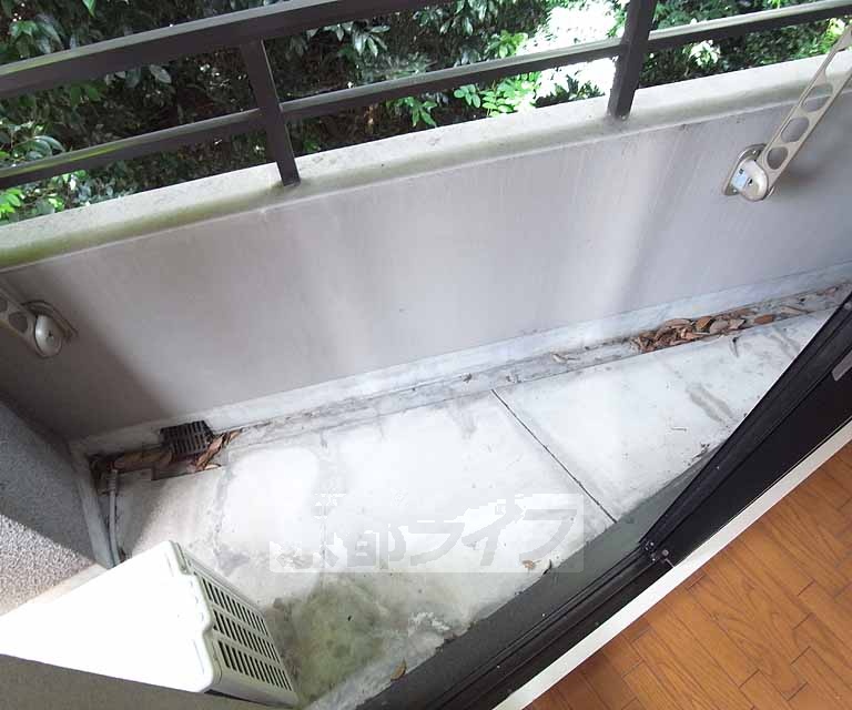バルコニー　西側になります。