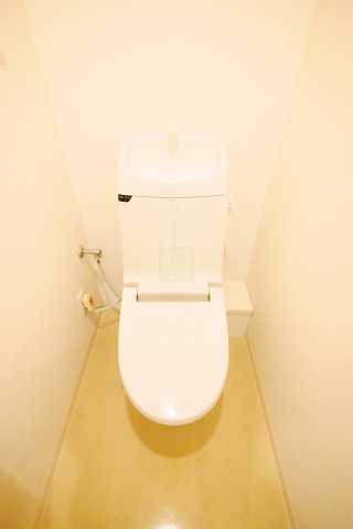 トイレ　アパートメンツ千駄木のトイレ