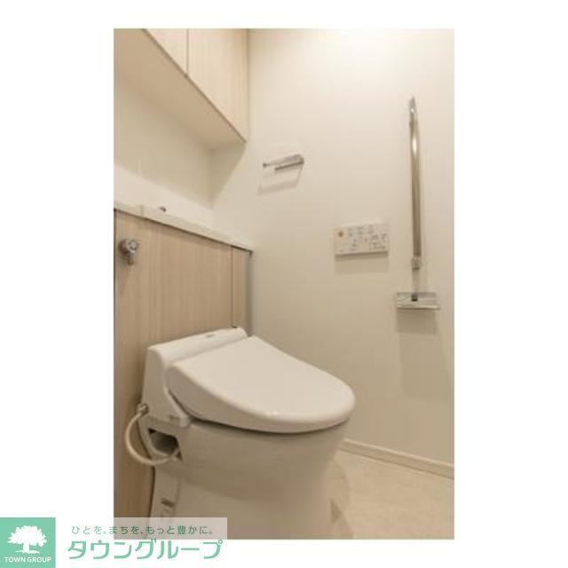 トイレ　※写真は同タイプ住戸です。