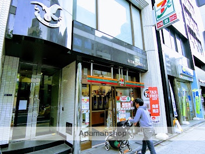 コンビニ　セブン－イレブン小伝馬町駅前店（コンビニ）まで488m
