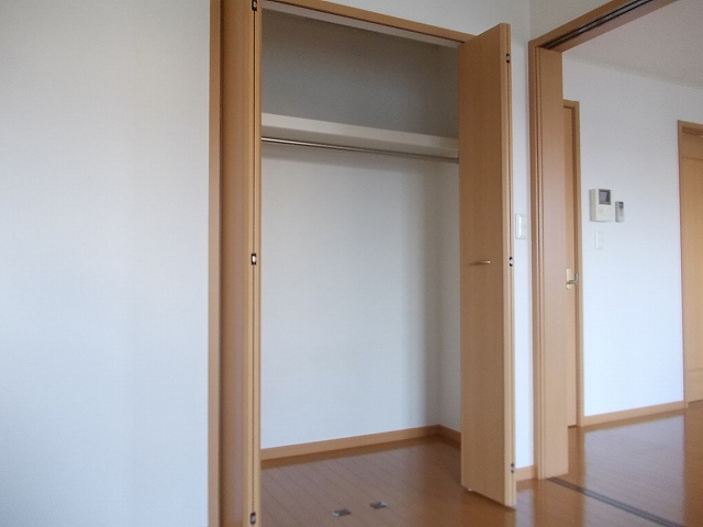 収納　同建物別号室