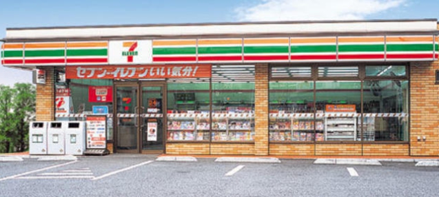 コンビニ　セブンイレブン名古屋天白町4丁目店（コンビニ）まで426m