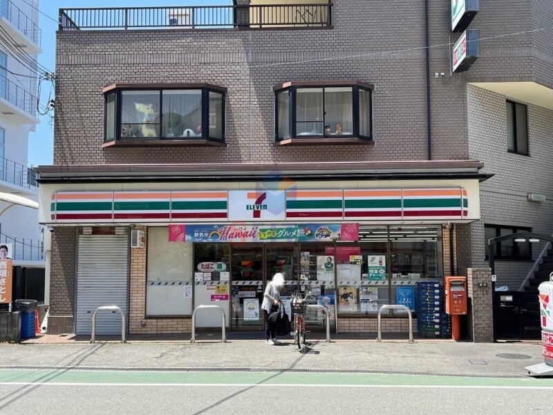 コンビニ　セブンイレブン池田石橋1丁目店（コンビニ）まで103m