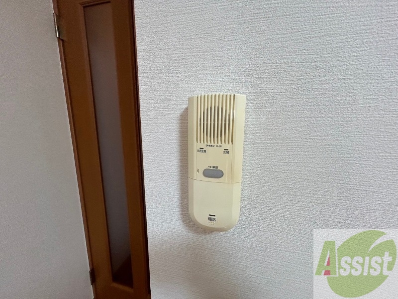 セキュリティ　来客時にはこちらのチャイムが鳴りますよ。
