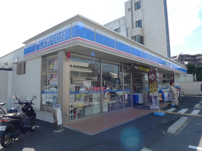 飲食店　ローソン（飲食店）まで400m