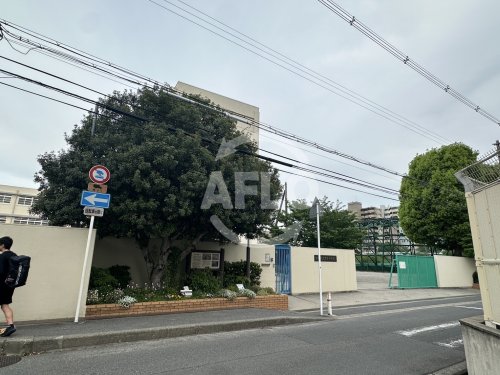 中学校　豊津中学校（中学校）まで974m