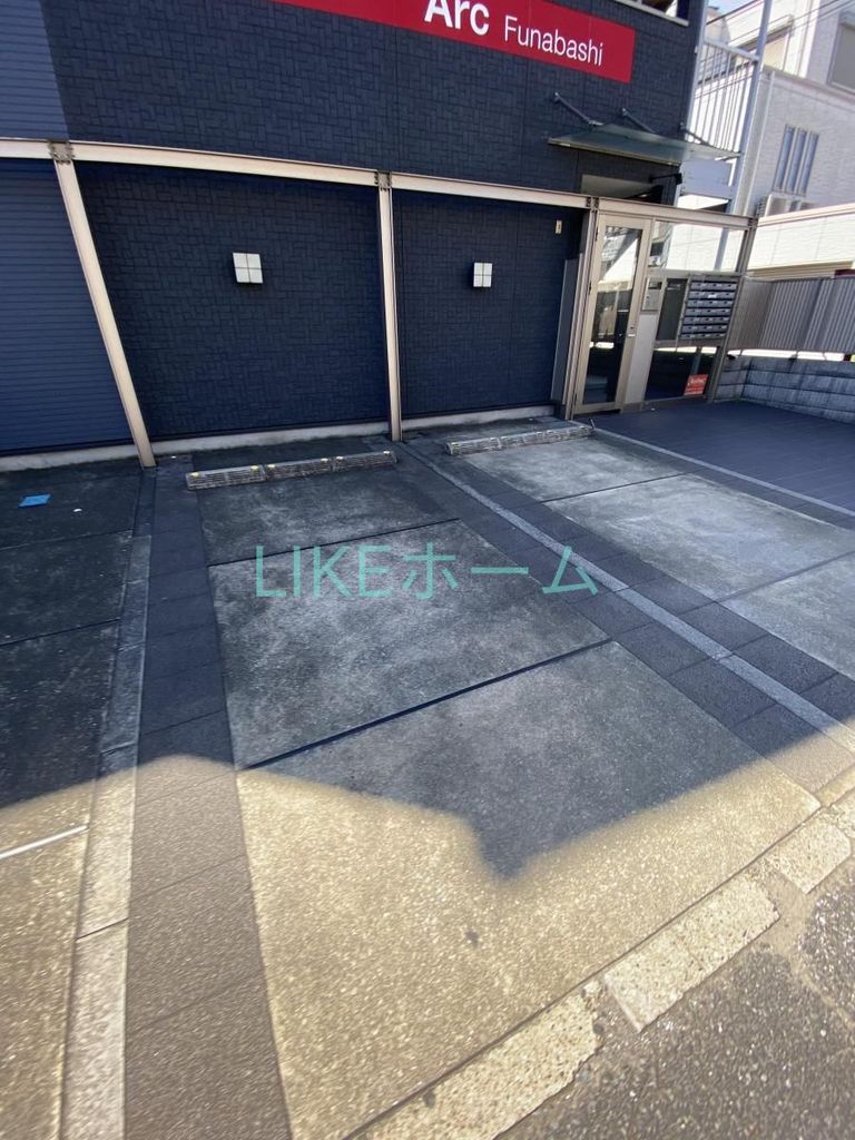 駐車場　バルコニー