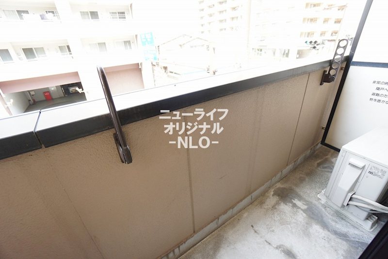 バルコニー　※同タイプ別室参照、現況を優先致します。