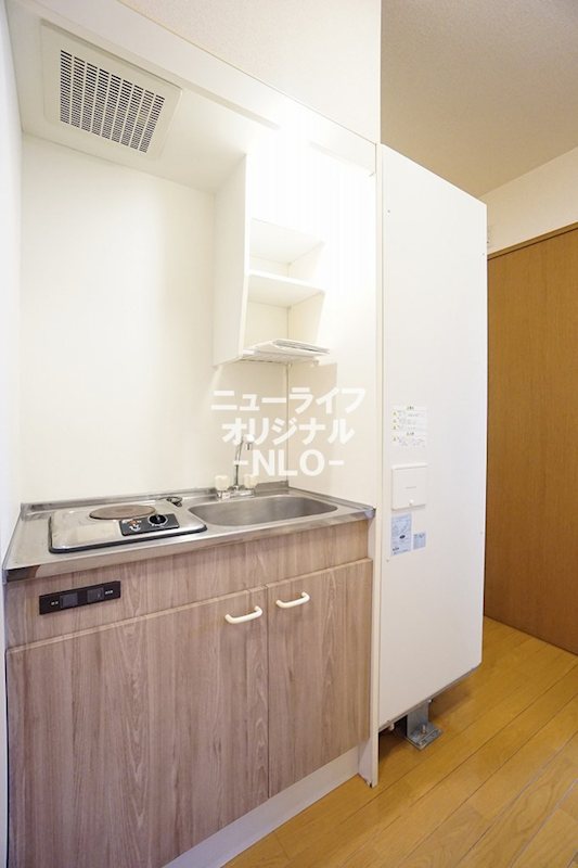 キッチン　※同タイプ別室参照、現況を優先致します。