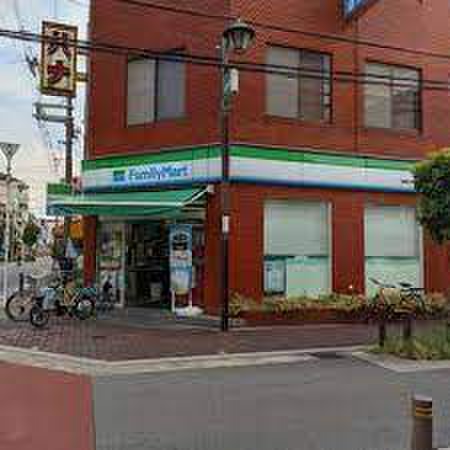 コンビニ　ファミリーマート（コンビニ）まで280m