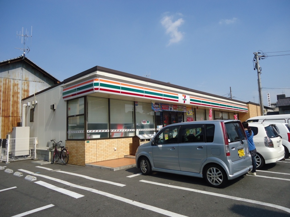 コンビニ　セブンイレブン　福山三吉町南店（コンビニ）まで162m