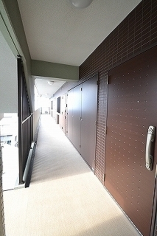 その他　共用廊下