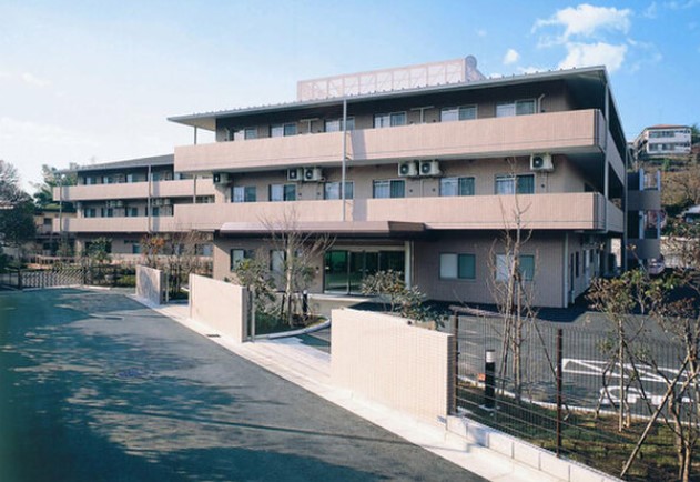 病院　ニチイホーム柿生（病院）まで335m