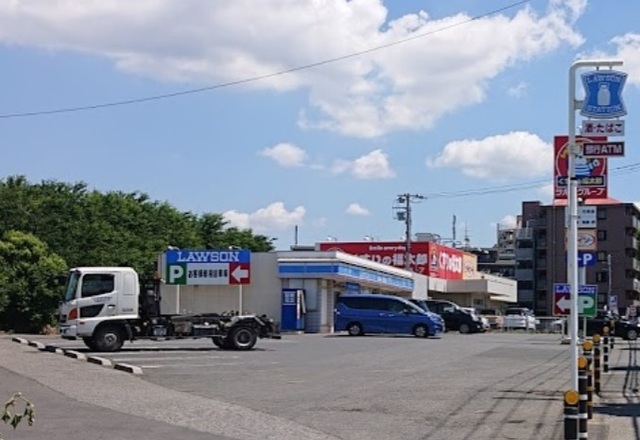 コンビニ　ローソン船橋芝山店（コンビニ）まで503m